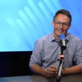 Nicolas Pralong, le Président de St-Léonard est venu rendre visite à Malena et Sébastien